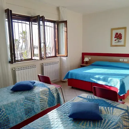 Casa Per Ferie Aurora Konukevi Margherita Di Savoia